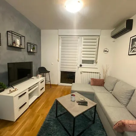 Affordable Apartments 8 Zagreb Exterior photo